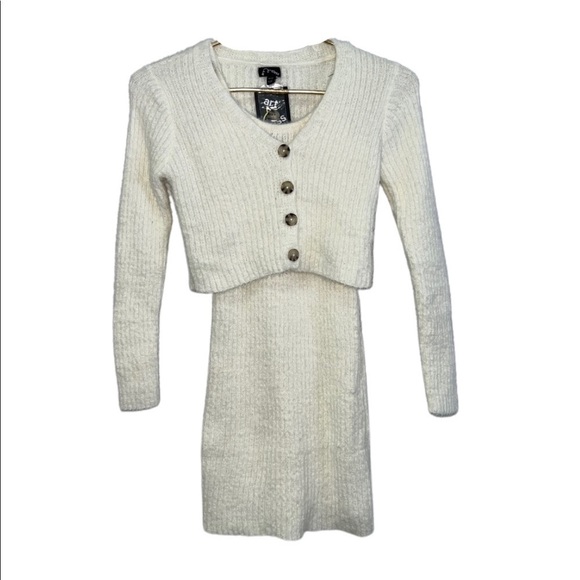 Other - 𝅺2 piece set